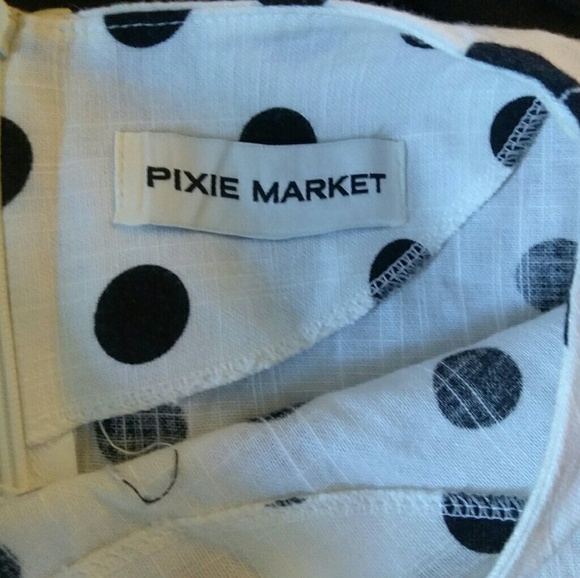 Pixie Market Roma Polkadot Balloon Sleeve Top - Picture 7 of 7